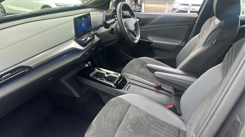 Volkswagen ID.4 109kW Life Pure 52kWh 5dr Auto Electric Estate